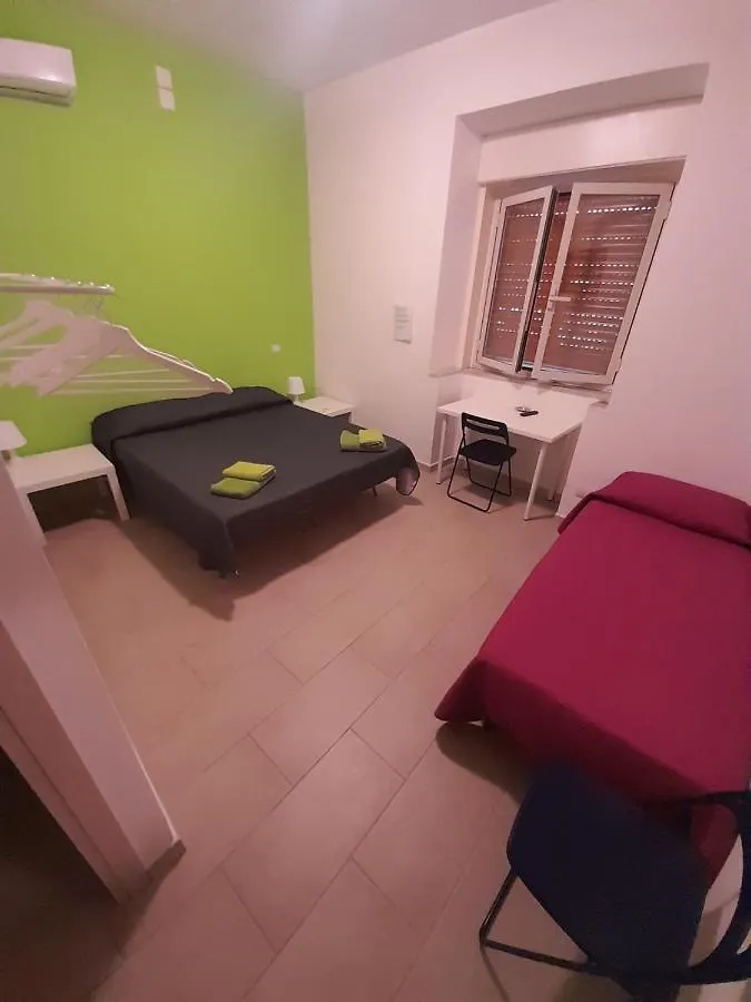 Bed and Breakfast CTA Catania Aeroporto TRASFERT INCLUSO Nocleg ze śniadaniem